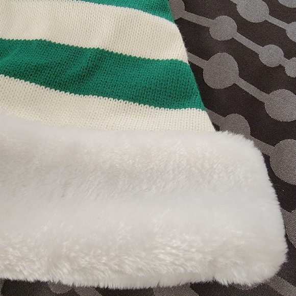 Set of 2 Striped Santa Hats - Picture 3 of 6